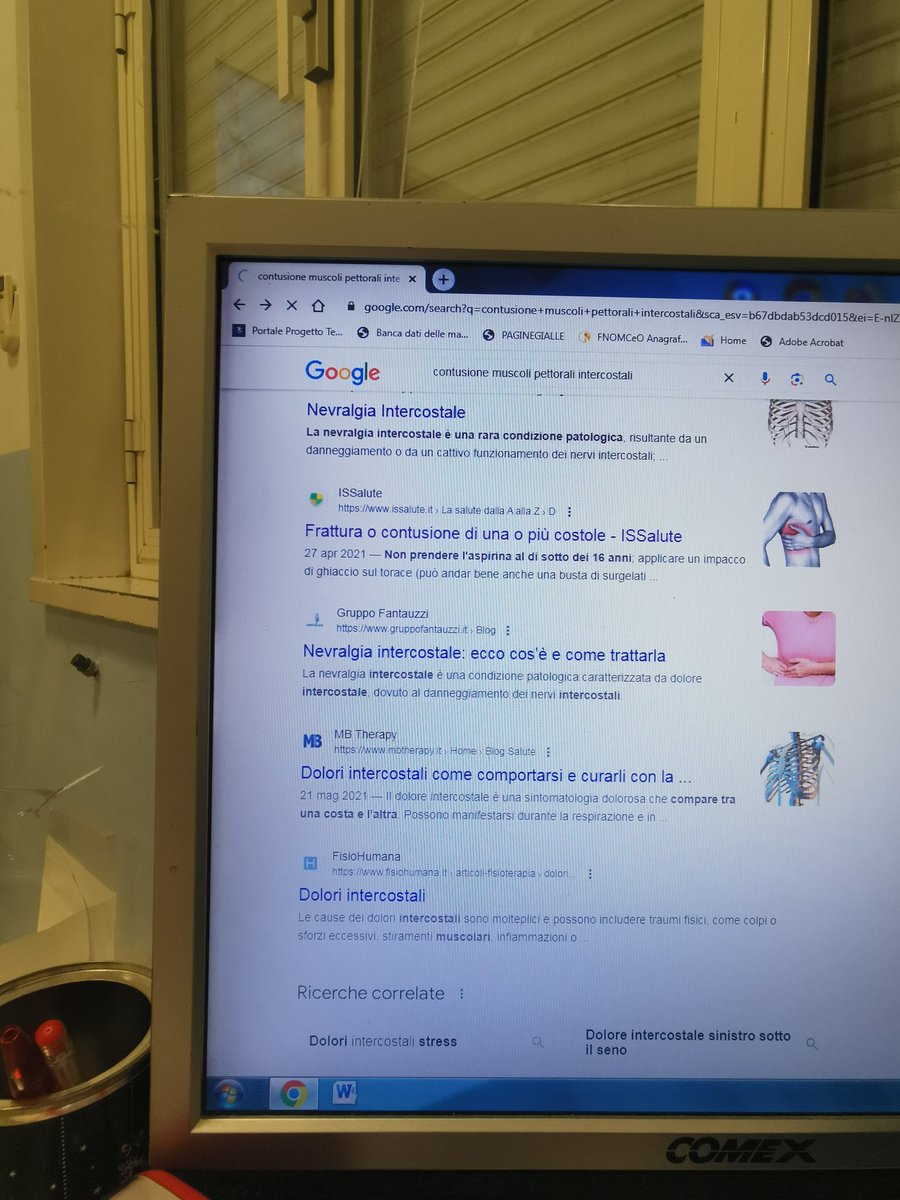 MisSunshine___'s tweet photo. Io a lavoro, paziente di me stessa https://t.co/cTKgomLusP