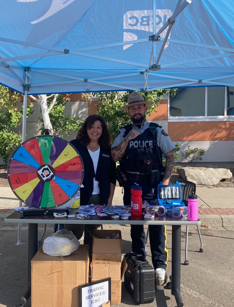 roadsafetytracy's tweet photo. #HappeningNow - head to the @PG_RCMP Block Party downtown. Test your knowledge on our trivia wheel,  try out our impaired goggles and pick up a free pedestrian reflector @icbc https://t.co/PtszgLyxS9