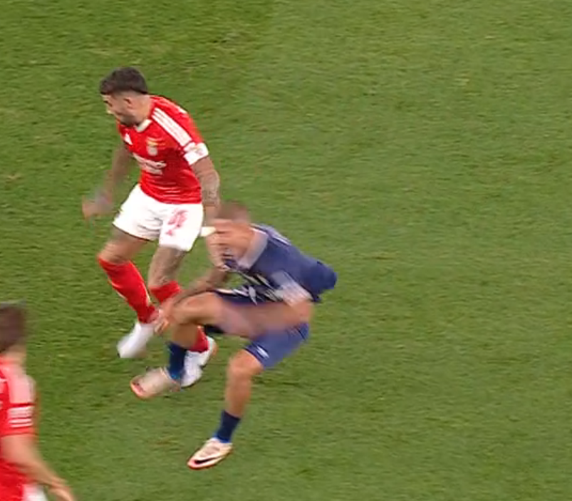 Não durou muito a cantiga do Sporting ser o beneficiado 😅