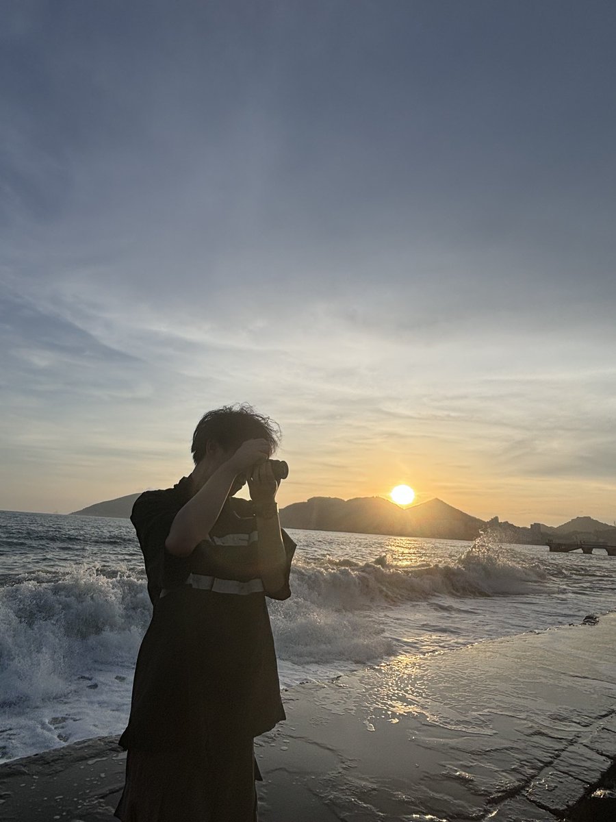 Lwext123547's tweet photo. 没那么喜欢海了 https://t.co/yueEXltYVy