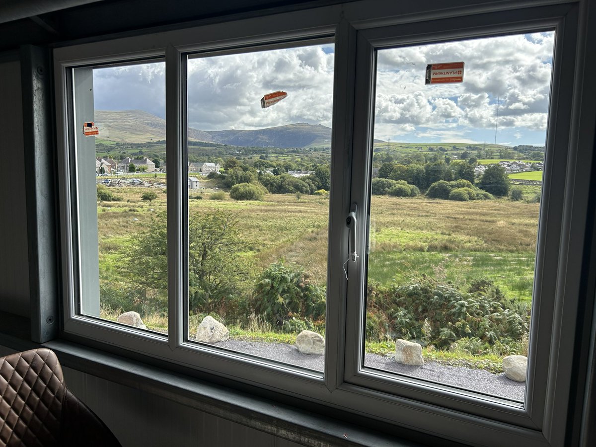 @ArGraffcym tweet media