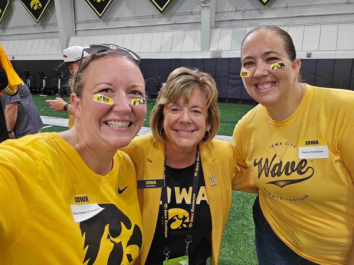 Be Bold. Wear Gold! Cheering on the hawks with President Wilson! #FightforIowa