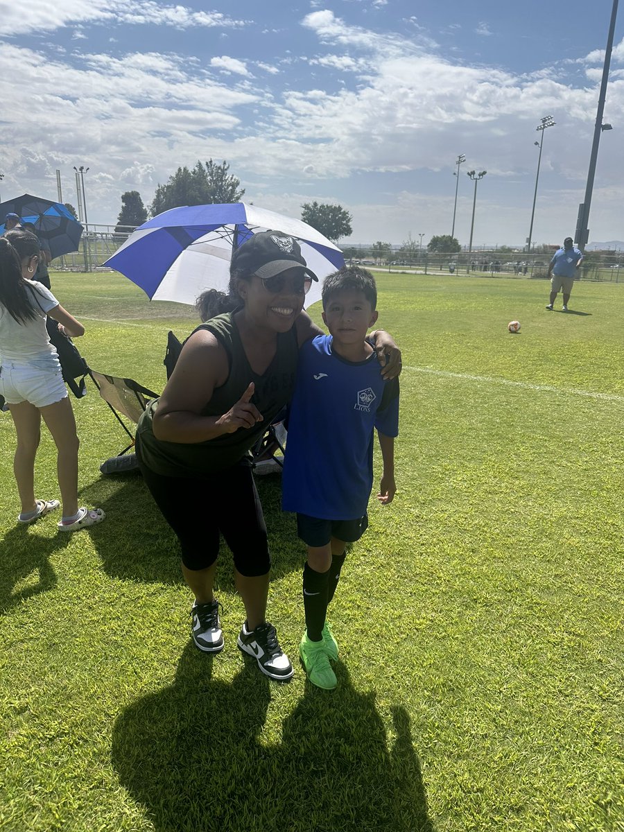 cleoni_b's tweet photo. Thank you for inviting me to your soccer match Damian! I see a bright future for this little soccer star! ⭐️🩵 #explorerexcellence https://t.co/YKvPTkEfJx