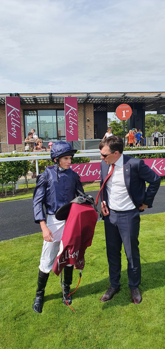 💷 IF BEDTIME STORY &amp; HENRI MATISSE Both WIN for AIDAN O'BRIEN &amp; RYAN MOORE Tomorrow: 😍

I'll give £100 Cash to One of YOU Lucky People! 🤝 💷 

To Enter: 👇

1️⃣ RT This Tweet
2️⃣ Like This Tweet
3️⃣ Follow <a href="/racingblogger/">Stephen R Power</a>

GOOD LUCK EVERYONE!! 🏆 
 
#Win #Horse #Ireland 🍀