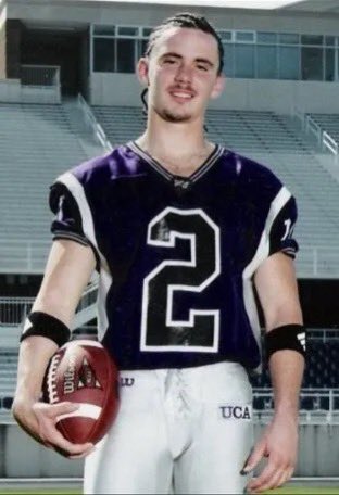 b_liebs's tweet photo. Mike Norvell goes to see psychologist about FSU’s recent losing streak:

Shrink: “Mike, I need you to find that version of yourself when your confidence was unwavering and at its peak. Find that person… embrace that person.”

Norvell: “Say no more… I know that person well.” https://t.co/jfH6Uoy0BR