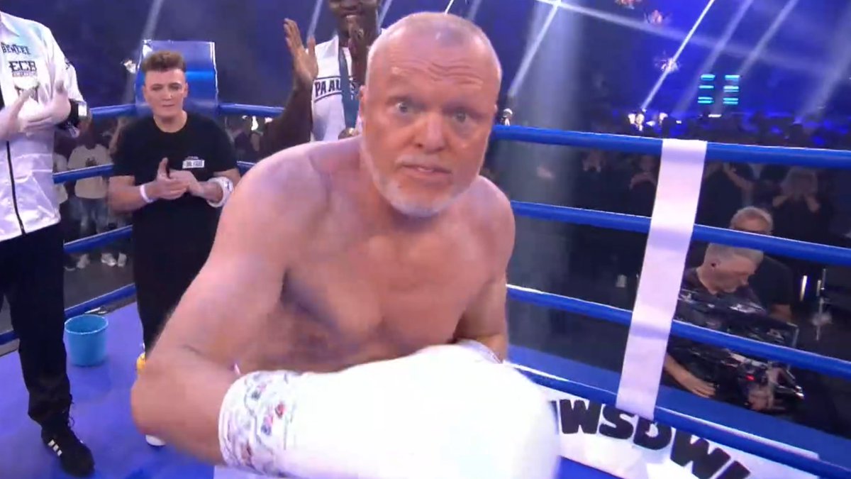 PetjePuck's tweet photo. Seh nur ich das oder war #Raab nie weg? #FinalFight https://t.co/PKBd3ncdsf