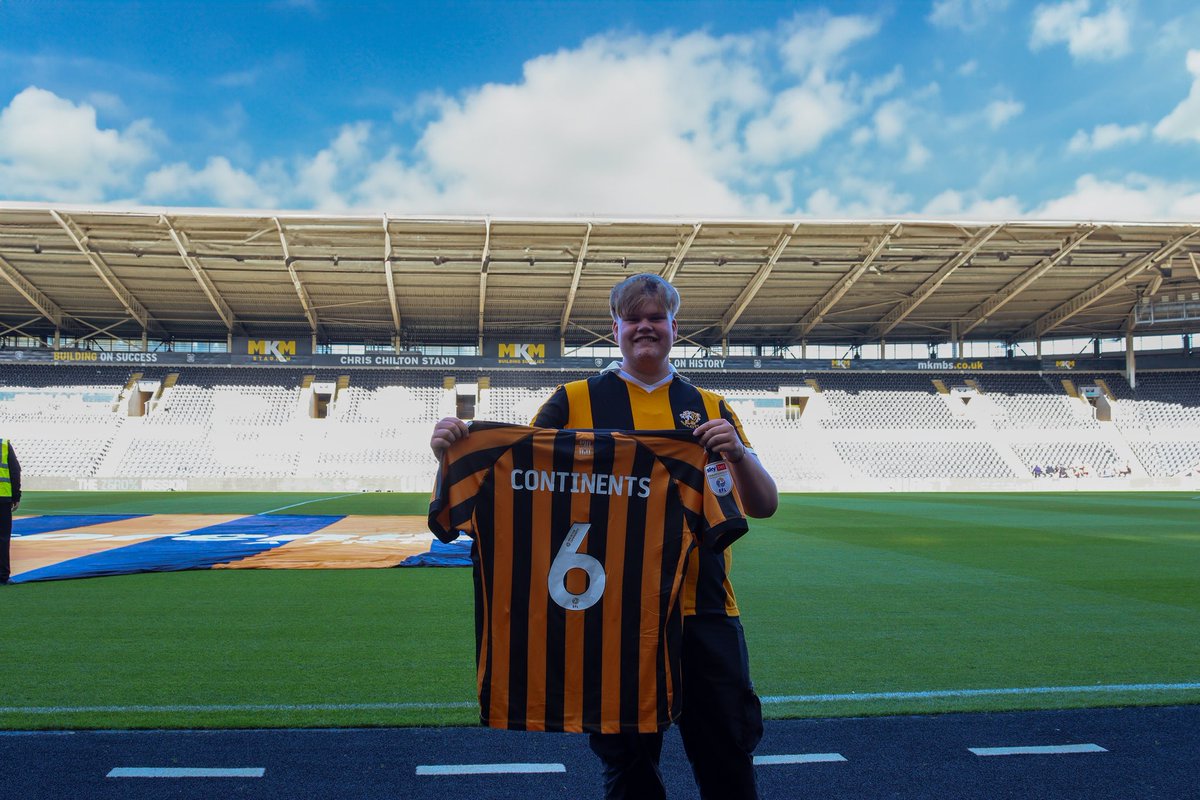 Thehullboy tweet media