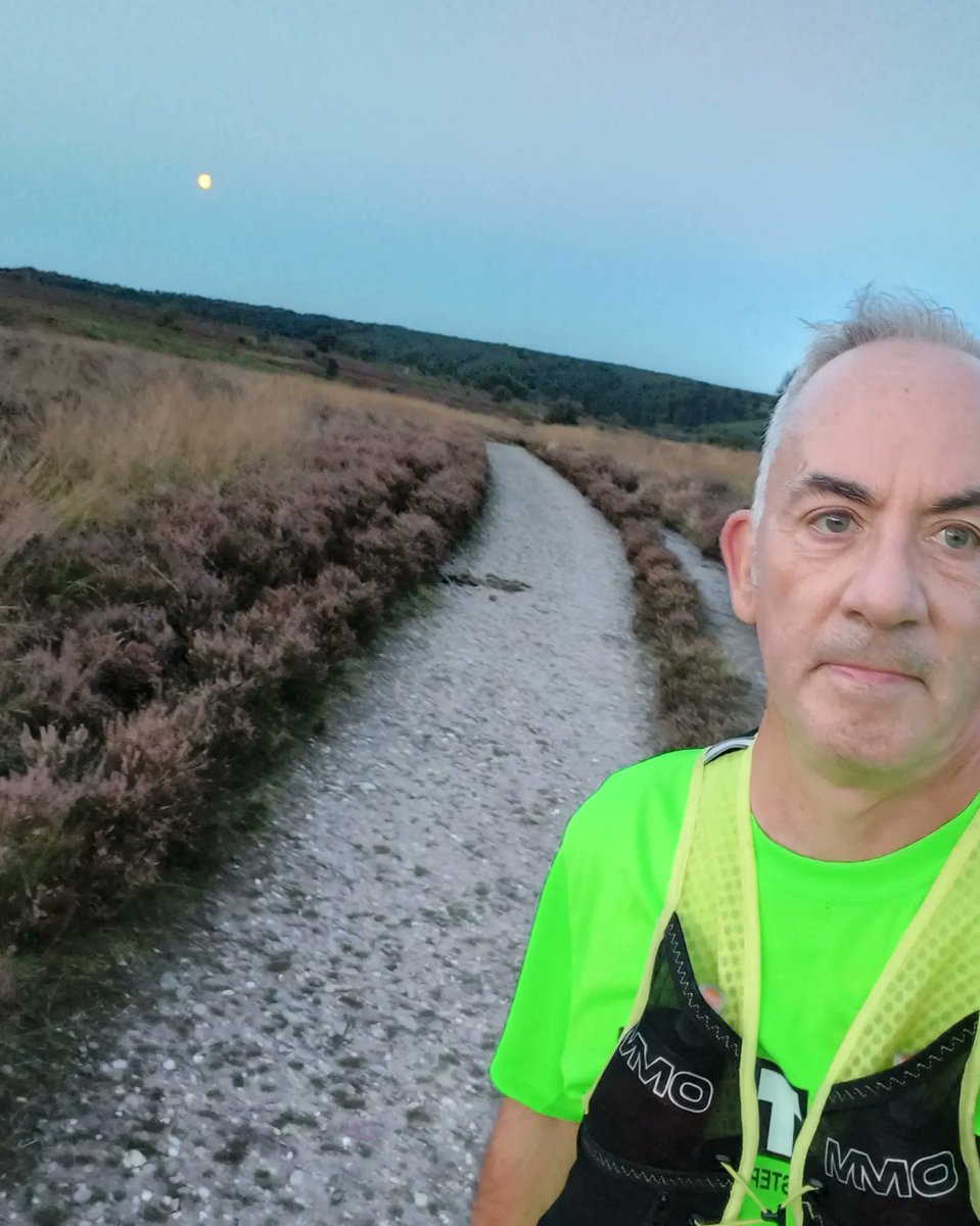 Moonlight Trail run 

#running #trailrunning @r