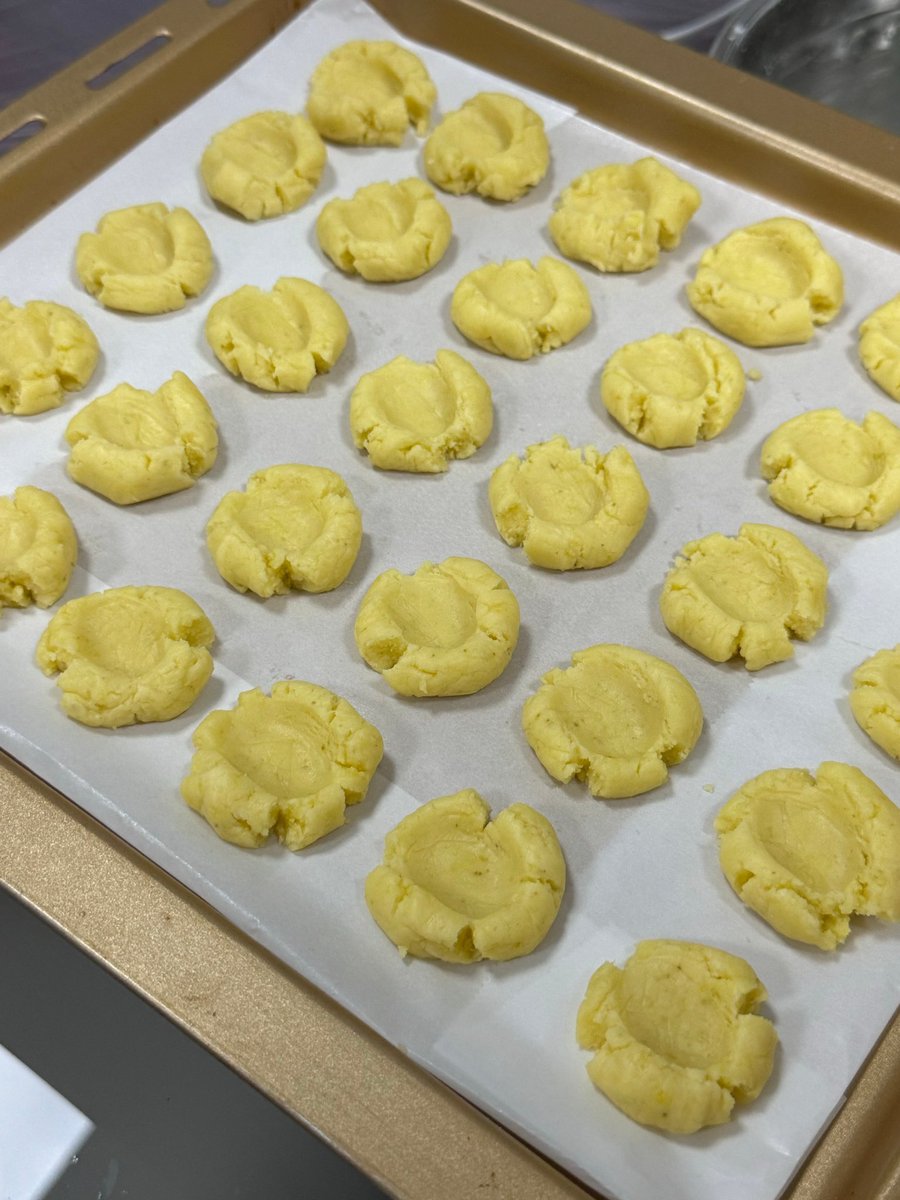 秋秋宝_ tweet media