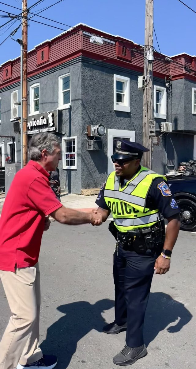 CarneyforWilm's tweet photo. Busy Saturday! It was great to see so many friends at the Nuestras Racies Wilmington Hispanic Parade &amp; Festival before heading down to Cape Henlopen for the Sussex County Democratic Committee Jamboree. https://t.co/hSVfSiw7HT