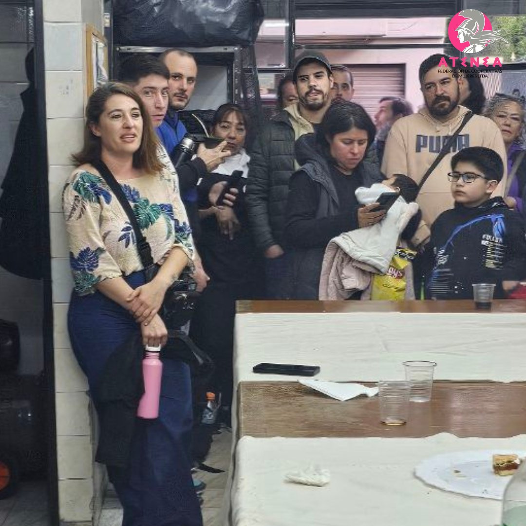 FedeAtenea's tweet photo. estuvieron presentes y quienes nos pero nos enviaron su apoyo.

Una economía social es posible, con justicia feminista, equidad e inclusión‼️💚

🙌♀️Felicitaciones Adri y a todo el equipo de Jac Indumentaria💚

#FederacionDeCooperativasDeMujeres #atenea #PerspectivaDeGenero https://t.co/VnZ3HNcC0m