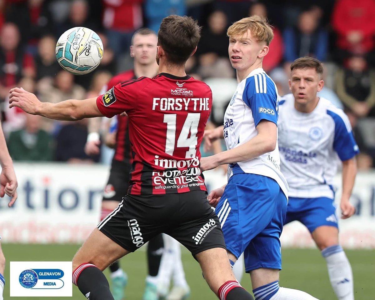 Glenavon_FC's tweet image. As debuts go, what a mature and sterling performance from young Ben Wilson. Ben made his debut in today&apos;s win against Crusaders at the age of 16. Well done Ben!

#SMBAWA
#BJAFN
#SportsDirectPrem