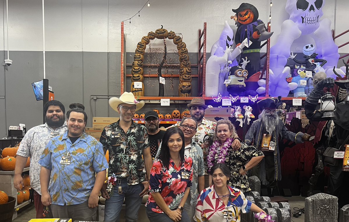 Met appreciation week! 
Day 5
Aloha Day!🌺