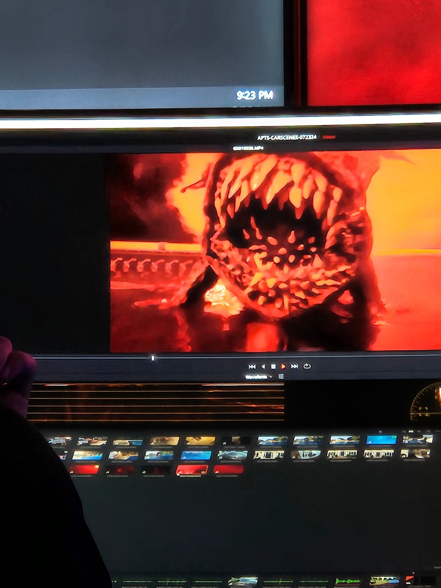 stillnewtwallen's tweet image. A tease of the many #practicalfx in my upcoming #Amityvillepooltoymassacre flick #mutantfam