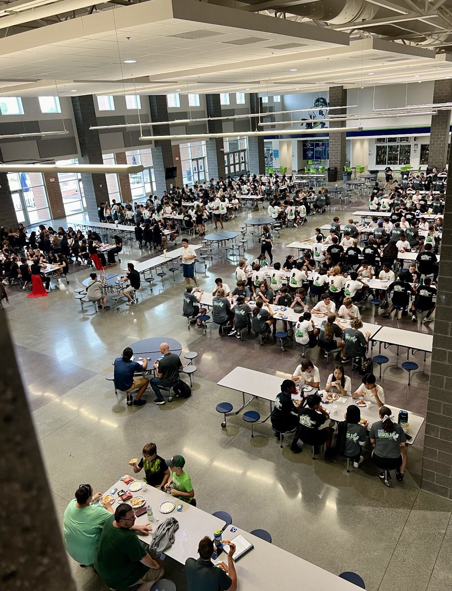 GreenLevelBand tweet media