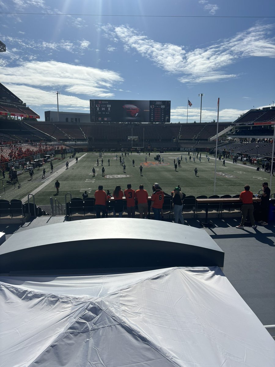 Charlie Bennett tweet media