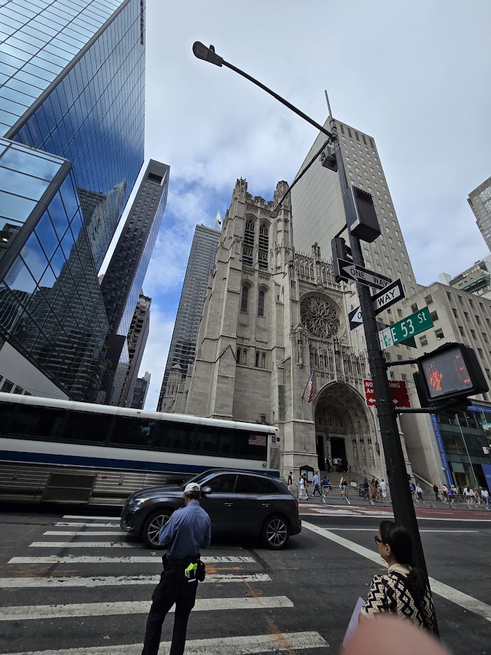 MeJoined's tweet image. NYC, inspire me to build the greatest, most useful app for everyone. Let's make it happen. 🙌 #AppInTheWorks