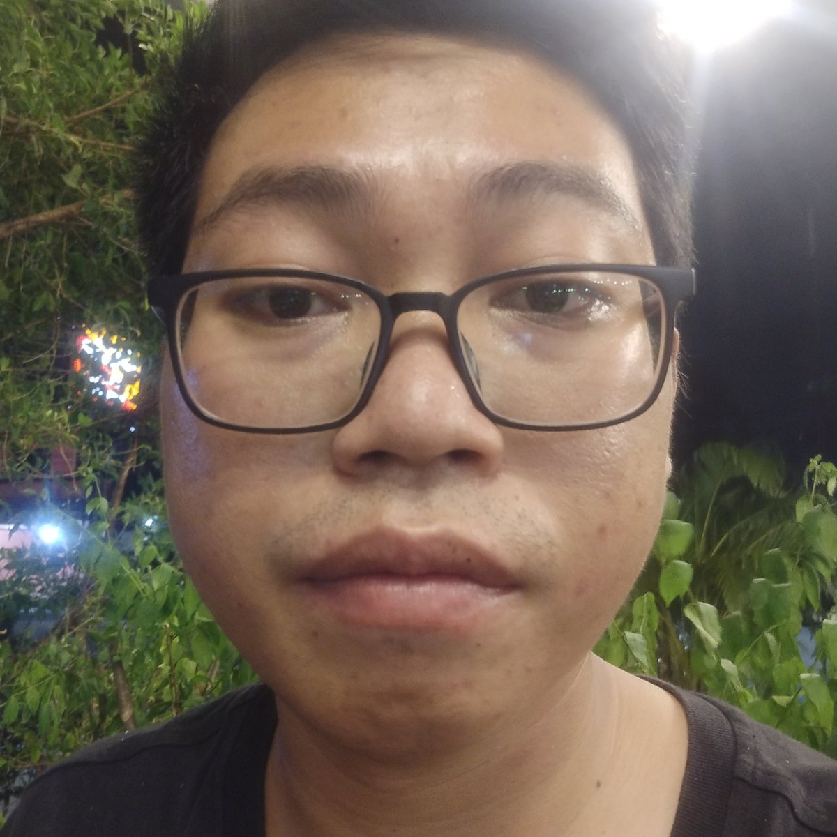 benzpheraphon's tweet photo. หน้าอย่างกบ ใครจะคบวะ
#จรัญปิ่นเกล้า #ปิ่นเกล้า #บางพลัด https://t.co/xgQa3TExo7