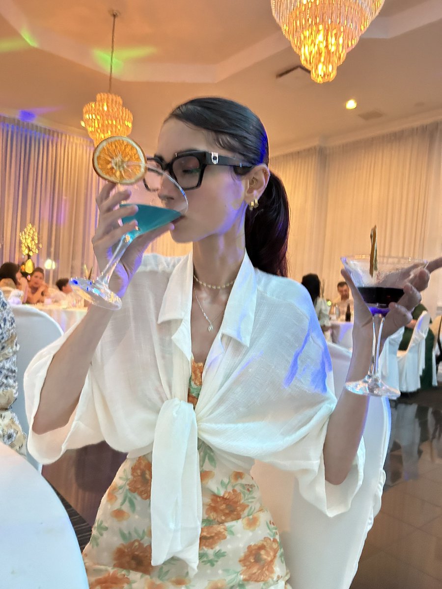 FINALLYSK1NNY's tweet photo. I danced with a guy and he took pictures of me and i love them… he also took that last one https://t.co/ORR49KCTiG