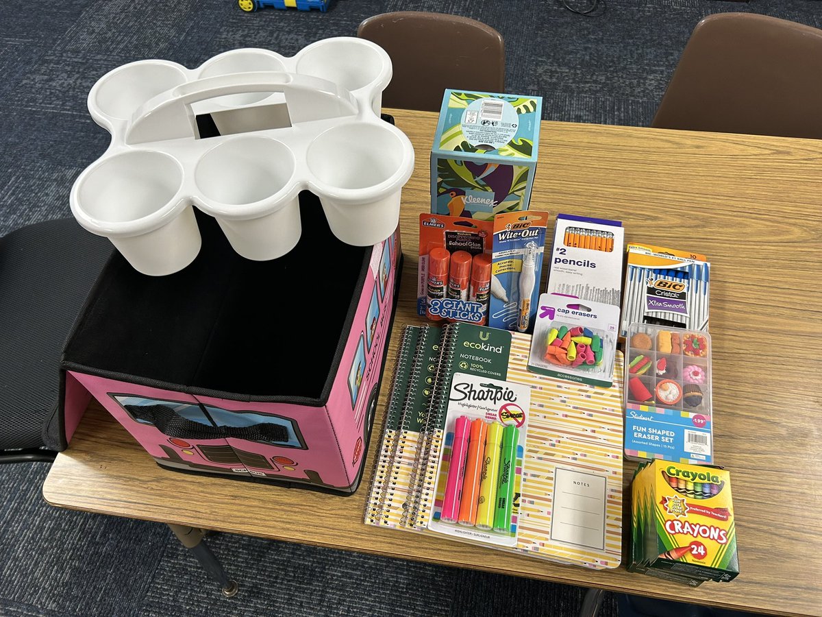 Thank you <a href="/SomaIntimates/">somaintimates</a> for the #BackToSchool gift. The most adorable box filled with supplies! <a href="/FallbrookStem/">Fallbrook STEM Academy</a> <a href="/aarias2552/">Ana Arias</a> <a href="/MGoodman2020/">Dr. Michelle Moen-Goodman</a> <a href="/FUESDSchools/">FUESD Schools</a> #SLP