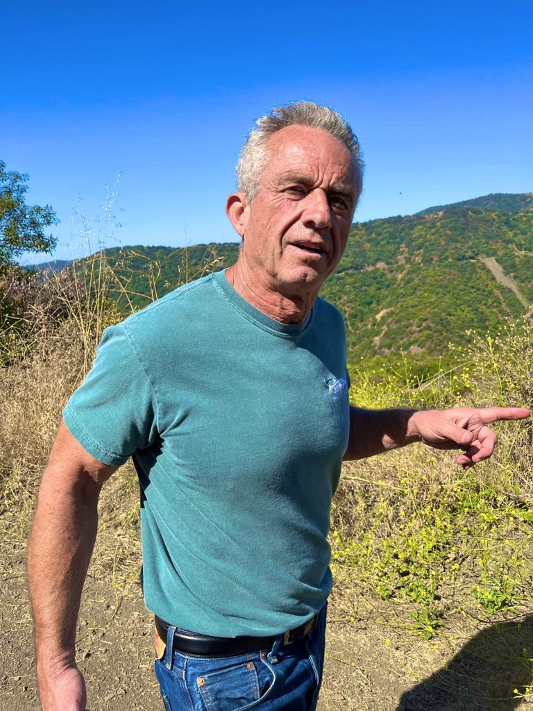BryceMLipscomb's tweet photo. I often wonder if I was secretly being drugged from 2020-2022.
I mean I voted for @JoeBiden, I supported Ukraine, & thought late term abortions were a myth.
My gosh how naive I was.
Thank god @RobertKennedyJr shook me back to my Conservative roots. https://t.co/5zCDsVCnaY