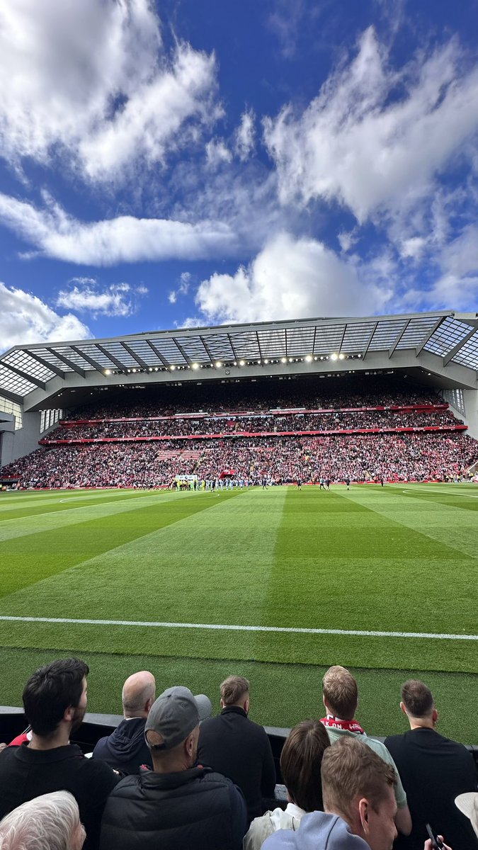 mjeed80x's tweet photo. It was an exceptional experience at #Anfield Stadium ✨ https://t.co/gkRIiVskbw