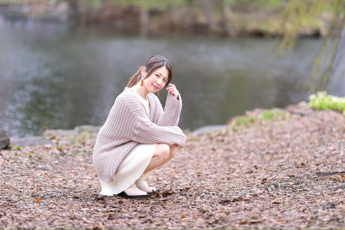 おはようございます☀
photo:あつしさん（<a href="/atsushi_617/">あつし🦋🧜‍♀️🌸@ポートレート</a> ）

昨日の夜、凄い雨降ってた☔
おうちにいると気付かないけど、「非常に激しい雨」とかって予報の通知が来ると、窓の外をついチェックしちゃう😂

今日は全国的に雨マークが多いみたいね😳
急なお天気の変化に気をつけてお過ごしください🙆‍♀️