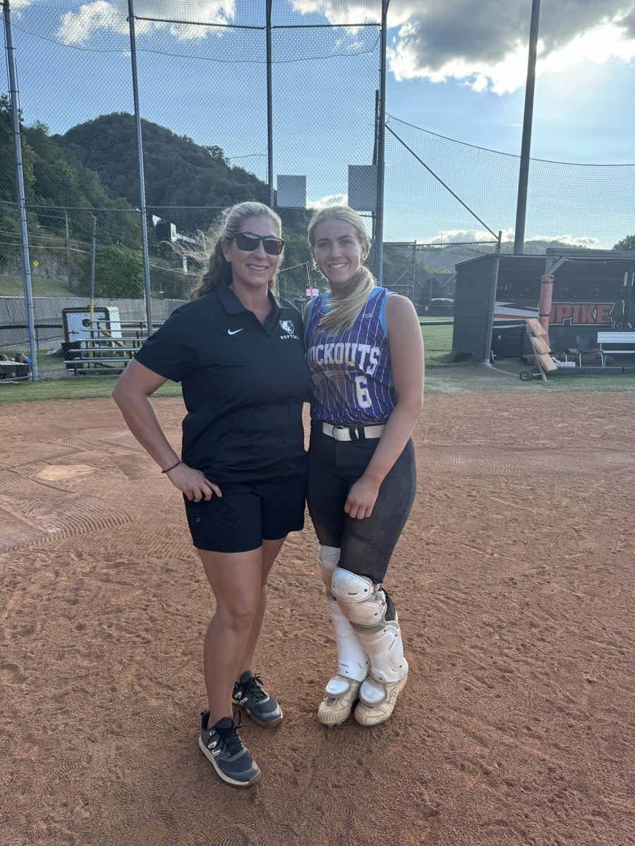 Kiley Dunaway (@dunawaykiley) on Twitter photo Had a great time at Upike today. Thank you for letting us come out and play. Can’t wait to learn more about your program! <a href="/UPIKE_softball/">UPIKE Softball</a> Had a great time at Upike today. Thank you for letting us come out and play. Can’t wait to learn more about your program! <a href="/UPIKE_softball/">UPIKE Softball</a>