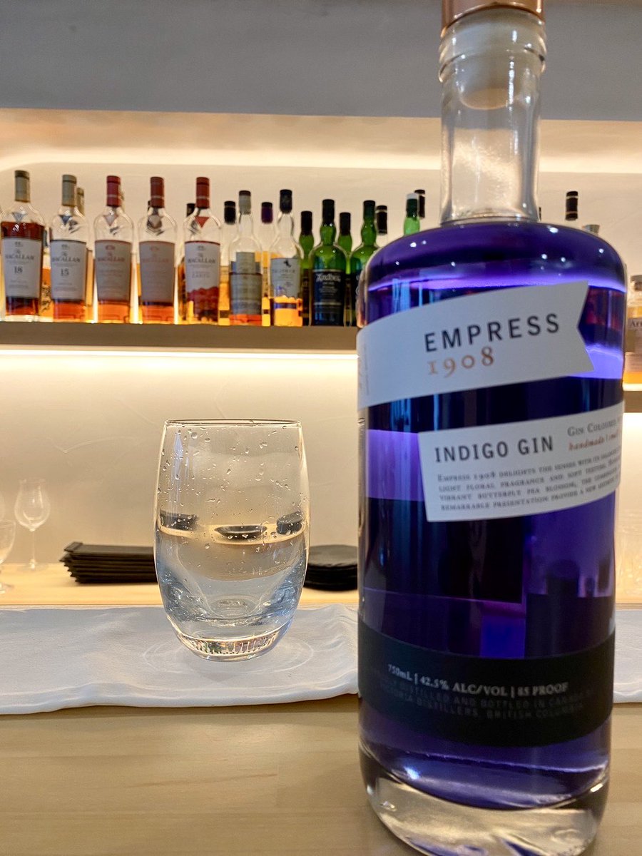 chikae_jyou's tweet image. おはPure🎩

オリジナル曲『Gradation』のPV撮影！
『Summer Adventure』に続いてヒグチナオタカさんに🎥

ヒグチ映像堂
eizodo.com

お楽しみに😊

Pure Pure〜♪

#Gradation 
#ヒグチナオタカ
#チカエ嬢
#ヒグチ映像堂
#PV撮影
#サックス　
#SummerAdventure
#チカエ嬢オリジナル曲