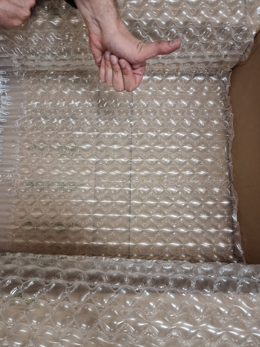 lUkraineLibre's tweet image. Бульбашки оберігають, спасають, лікуюють нерви та вздуваються.

А сіські або працюють або не працють

#PoE+
#SFTP
#Meraki