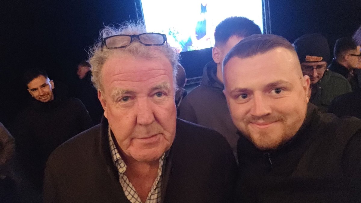 Shane_Peet's tweet photo. @JeremyClarkson Last night was the best night of my life, I'll treasure it forever ❤️ it took me right back to being a kid again and watching you three for the first time. I'm honoured to meet you, thanks for the memories lads! ❤️ https://t.co/WG7f1BZm1K