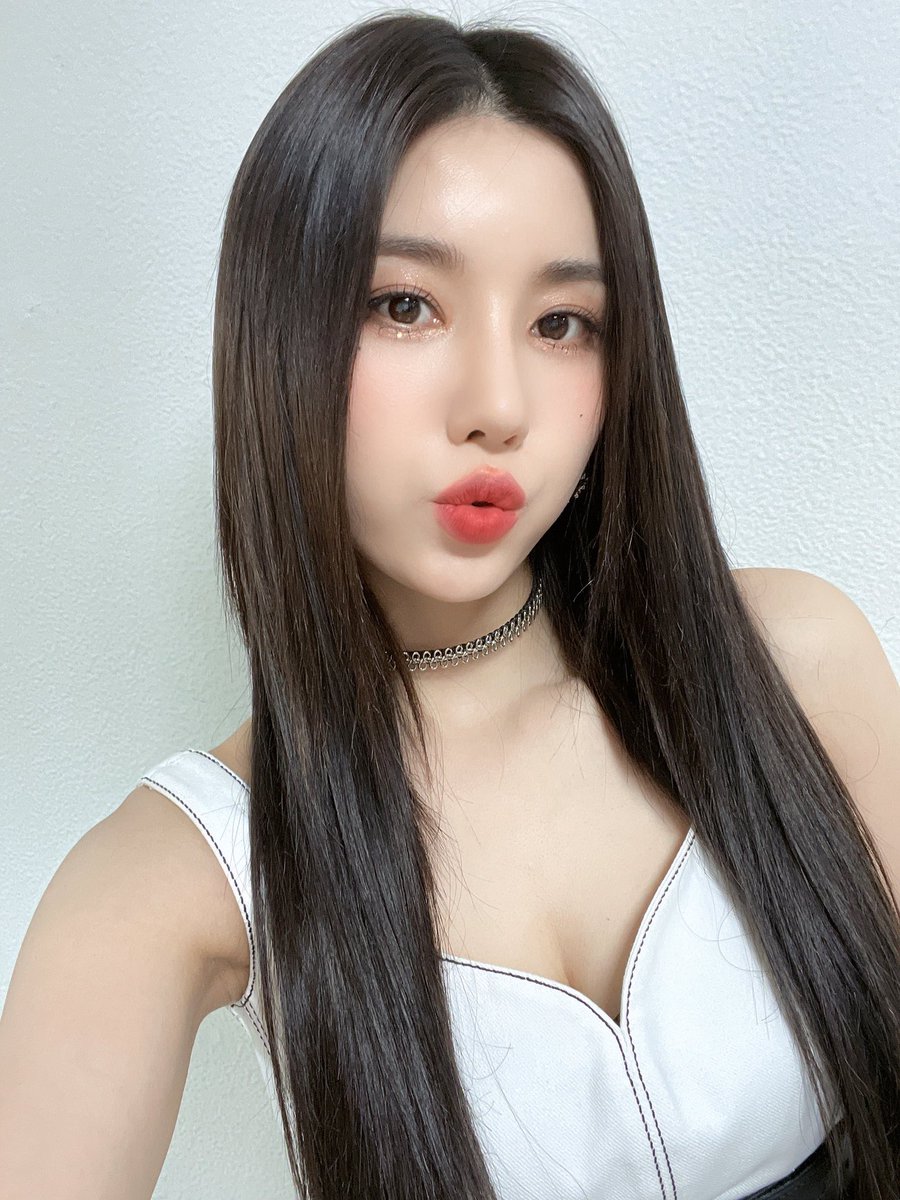 ☆ ͡ ݂ ۫ 𝙼in𝕟iē tweet media