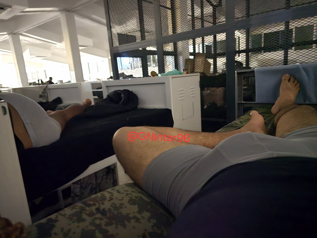 Me pongo cachondo de ver como se toca el cul☆ mi antiguedad