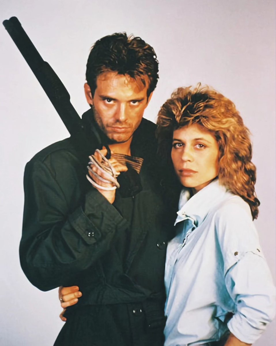 Michael Biehn, Linda Hamilton \u0026 Arnold Schwarzenegger in promotional photos  for THE TERMINATOR (1984)., image size:958x1200