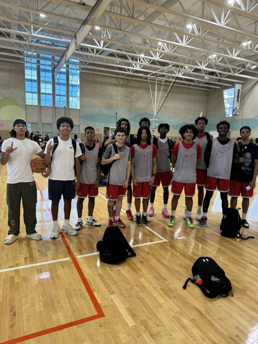 JudsonHoops1's tweet photo. A perfect 4-0 for our program at the @AlamoCityHoops1 I35 Showcase this weekend!  Proud of the growth of our guys and love the direction we are headed. Back at it on Monday! 🏀🚀 https://t.co/SXwdRMIG5q