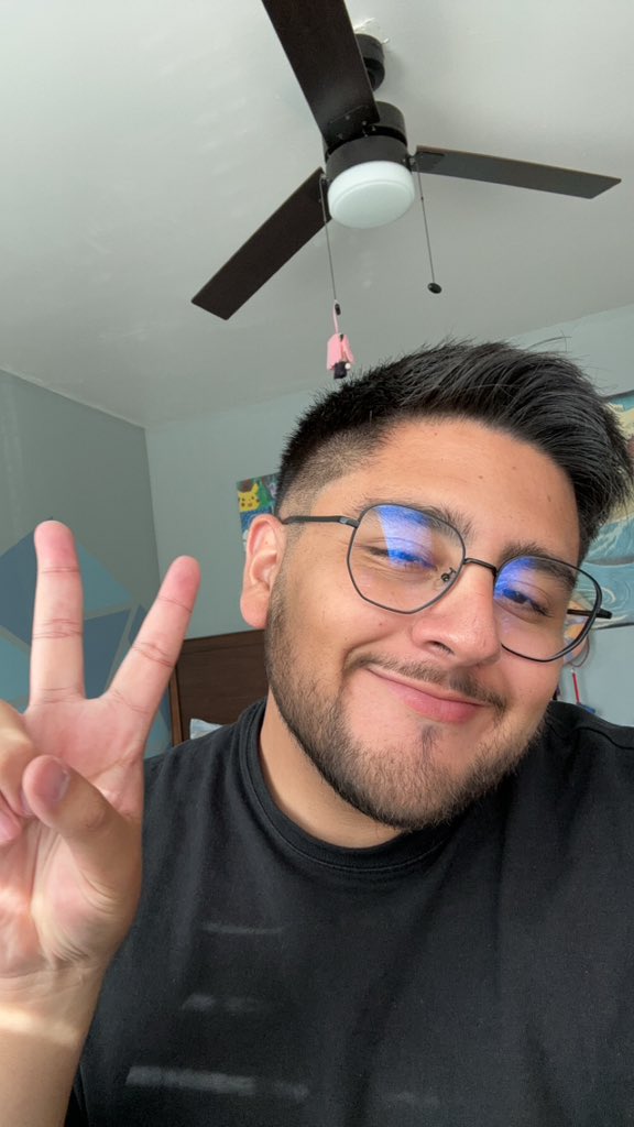 Before and after 😮‍💨😮‍💨, bless my barber dude I love him. Much needed trim