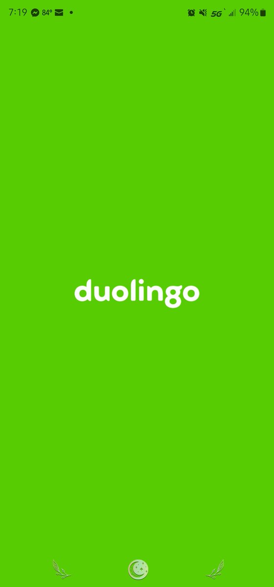 Anyone else been getting the green screen of death on <a href="/duolingo/">Duolingo</a> since yesterday? My 636 day streak is gonna die 😭😭