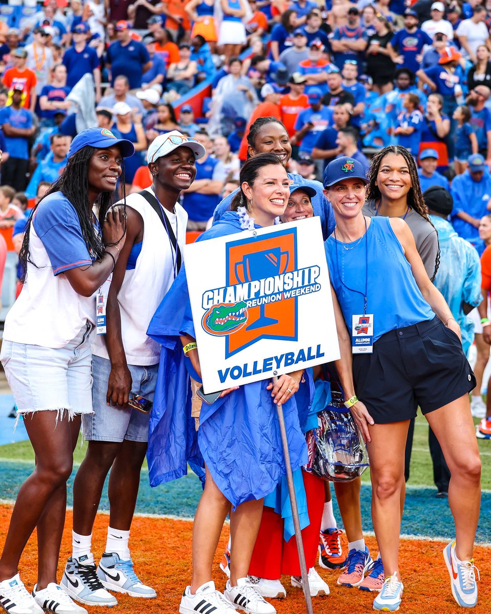 GatorsVB's tweet photo. Aced it back in ‘99 and ‘14 😌

SEC Champs back in The Swamp!

#GoGators https://t.co/xAGaXZIbpC