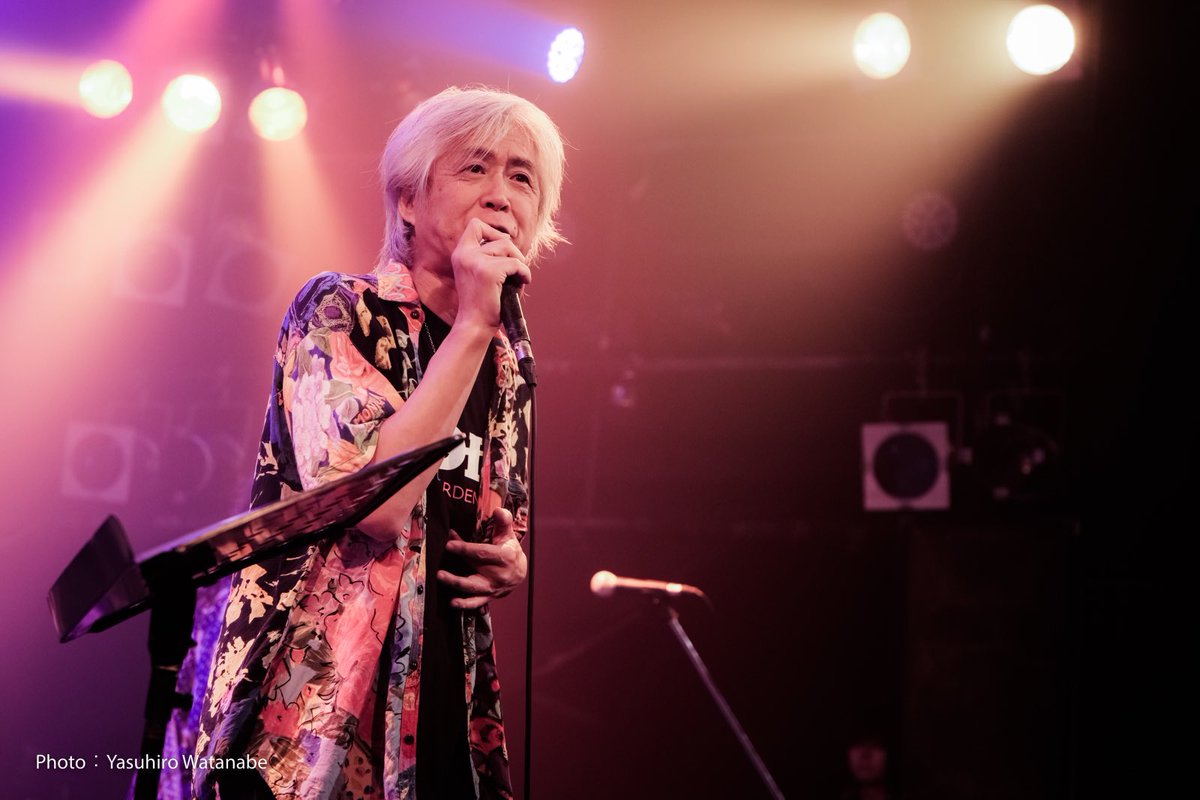 shuguitarman's tweet photo. 9/7 人見元基&amp;厚見玲衣SpecialBandセトリ
Shinin' 
Mellow Yellow 
ガンガンガン 
Kiss Kiss 
Hey Bro. 
イヴの夜
いつものように 
Whole Lotta Love (ZEP)
I love you more than you'll ever know(BS&amp;T)
>アンコールセッション
Superstition
Rock'nRoll
#人見元基#厚見玲衣#阿部薫#日下部Burny正則 https://t.co/k7Mn2O6nYB