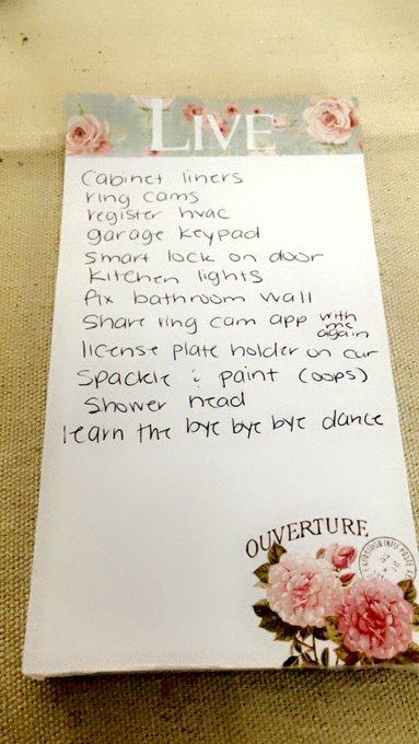 Only putting the important things on our to do list &hellip; 👋 👋 👋 https://t.co/7Mf9p8qqXV<a href="/tag/realloyalfans"class="tags"><span>#realloyalfans</span></a>