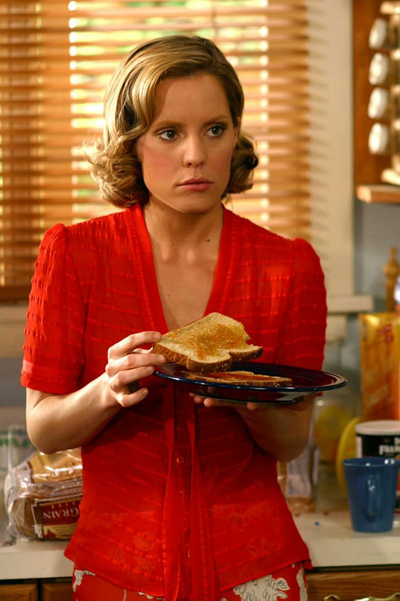 deputyrat's tweet photo. She would have a league of evil exes https://t.co/sKMvm0MfHf