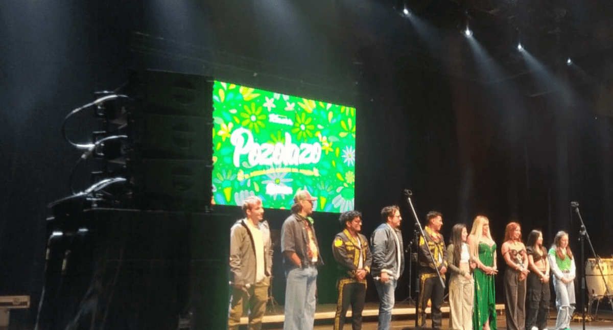 enconcreto's tweet photo. 💻 @KnorrMexico invitó a sus clientes a comer un rico pozole y de esta manera romper un récord Guinnes, claramente ese sabor los hacemos con dos cubitos de #Knorr que es un aliado en la preparación de pozole, mencionó Diego Felipe Gutiérrez, Gerente de Marketing de Crecimiento e Innovación.
https://t.co/WLqoKFQqCD