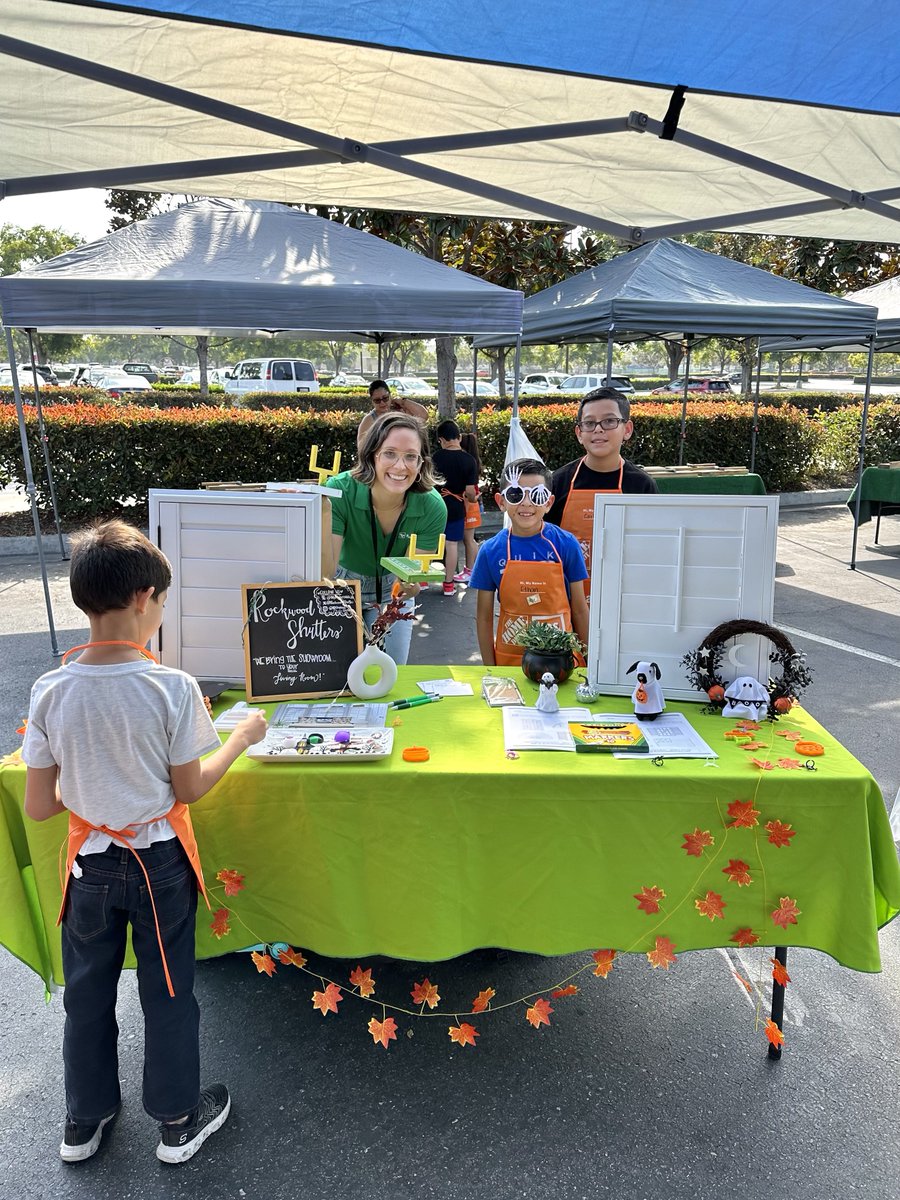Rockwood Shutters (@rockwoodshutter) on Twitter photo Saturdays are for touchdowns and shutters! ๐๐ช
๐ BA Morgan dropped by <a href="/HomeDepot/">The Home Depot</a> #1858 with some fall vibes for the Kids Workshop! ๐
These pros built their own end zones while learning all about the real MVPs โ our shutters! ๐คฉ๐
Hope everyoneโs Saturday is a winner!! ๐๐ Saturdays are for touchdowns and shutters! ๐๐ช
๐ BA Morgan dropped by <a href="/HomeDepot/">The Home Depot</a> #1858 with some fall vibes for the Kids Workshop! ๐
These pros built their own end zones while learning all about the real MVPs โ our shutters! ๐คฉ๐
Hope everyoneโs Saturday is a winner!! ๐๐