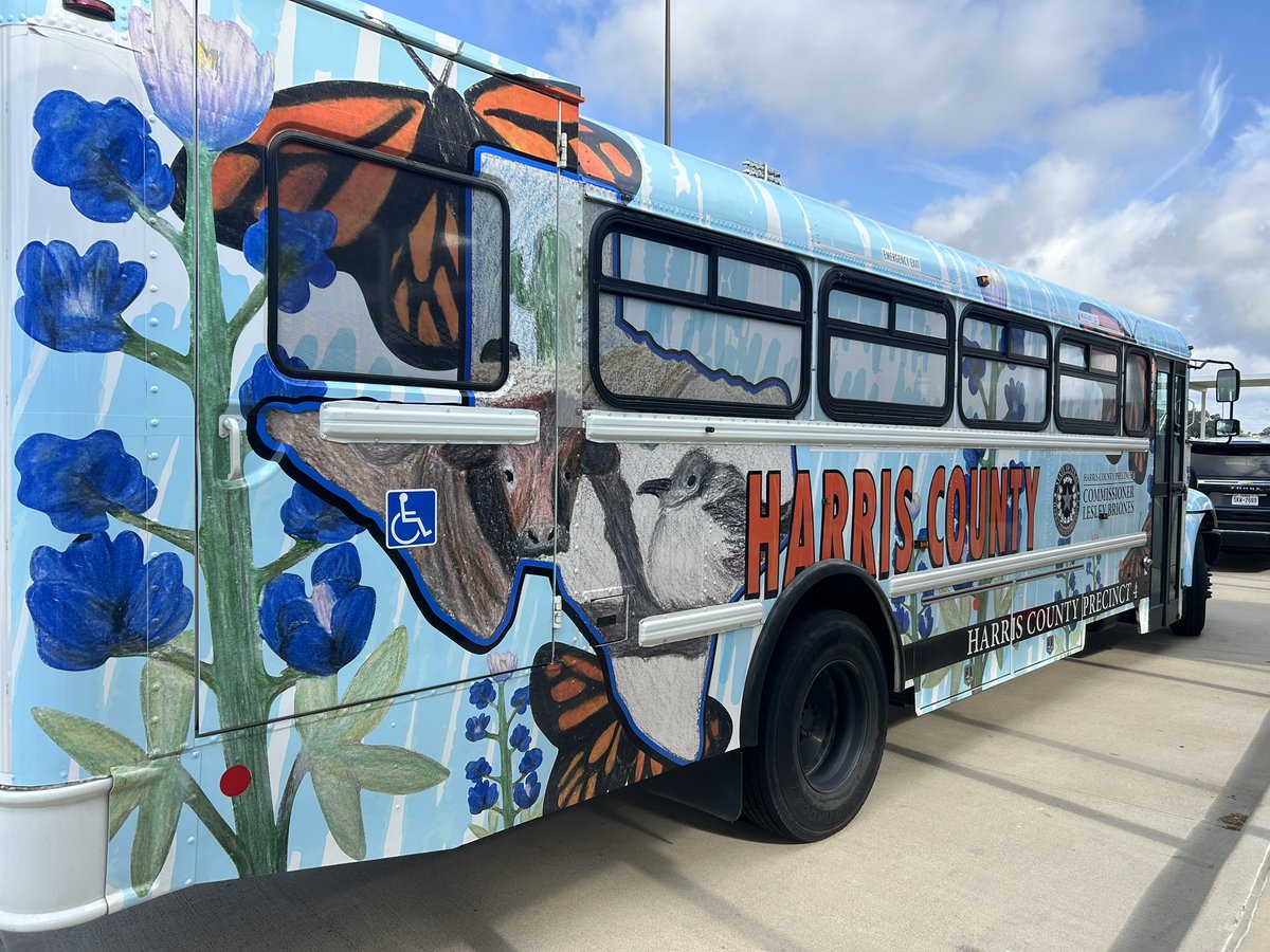 FineArtsTomball's tweet photo. We had an awesome morning celebrating @TomballISD Artist Ivan Chen, whose artwork was chosen as the design for a #HarrisCountyPrecinct4 bus! Thank you to @HCPrecinct4 Commissioner Lesley Briones for providing this opportunity. We can’t wait to see the bus out in the community! https://t.co/X1opogRK96