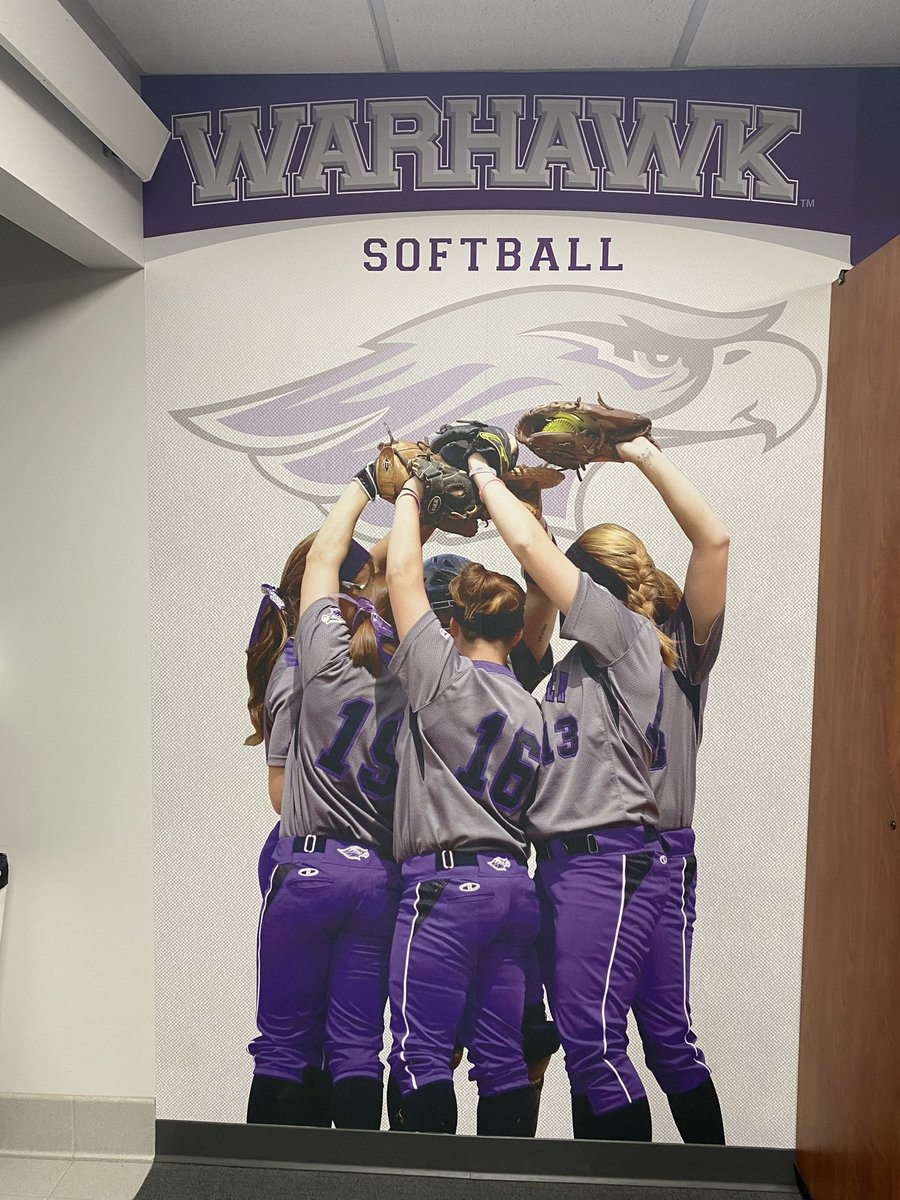baleyberndt's tweet photo. WARHAWK BOUND!! 💜🤍
@CoachBrendaVolk @BonusoWB @UWWSoftball https://t.co/L5NrcHH1yW