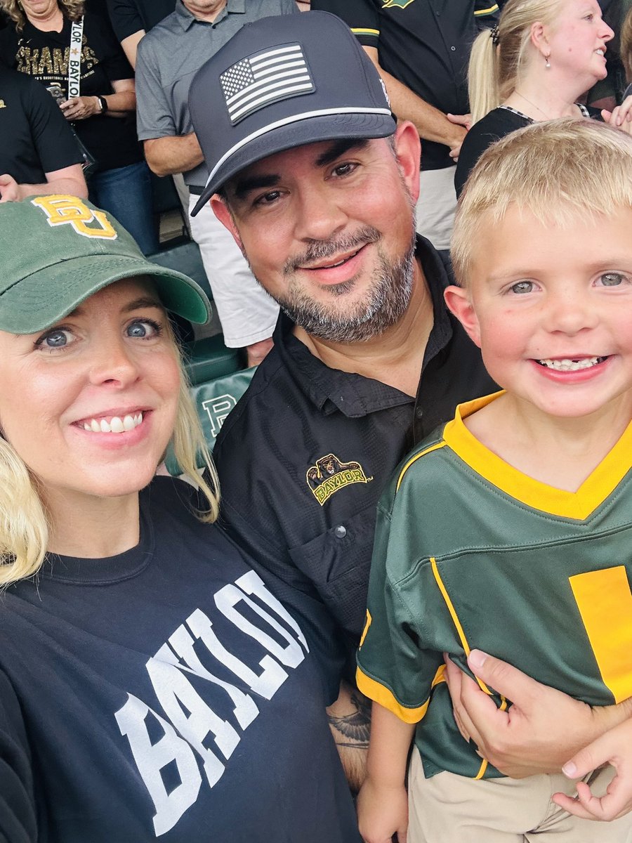 MrsPasteka's tweet photo. #sicem https://t.co/EQPnydrYRF