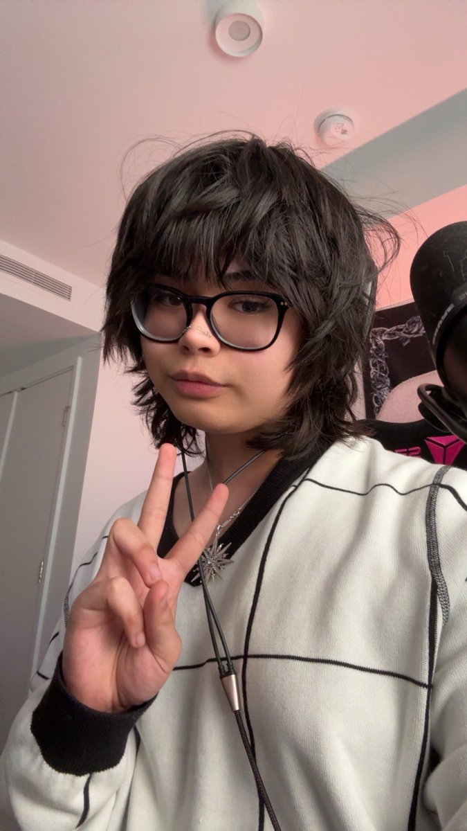 kianavi5's tweet photo. day 4 of sending you dick pics until you respond https://t.co/XJp6cG40bp