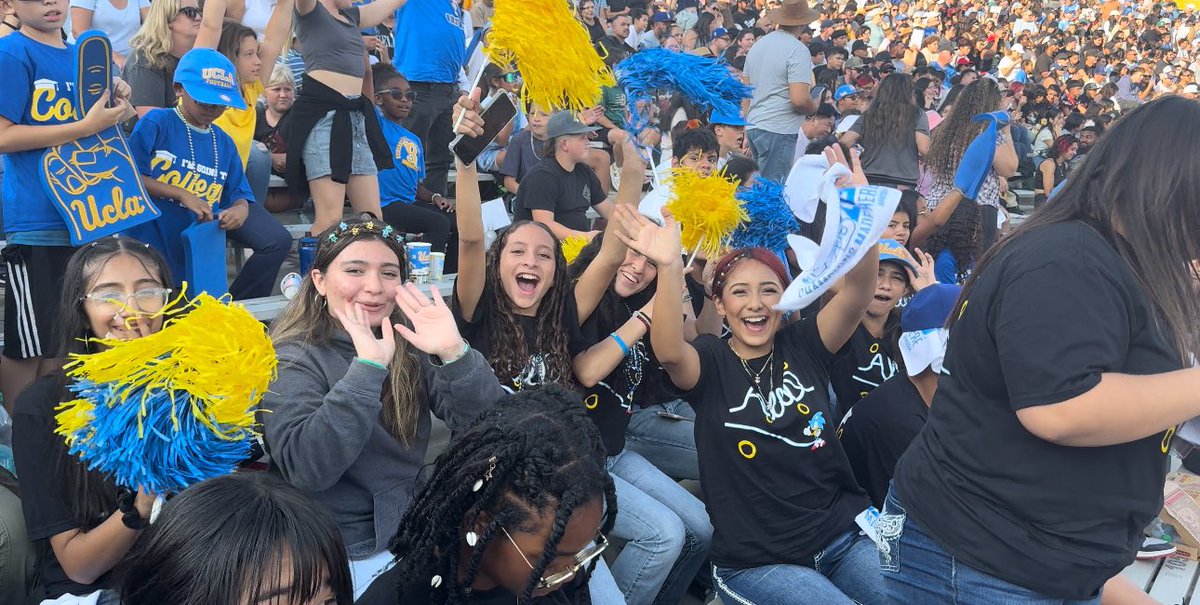 StonecreekJHS's tweet photo. Our #stonecreekstampede #avid #students are really enjoying the @ucla #imgoingtocollege event. Getting a glimpse of the possibilities that await them after high school. #stonecreek #stampede #stampedefamily #thisisavid #avidforpossibility https://t.co/TLuZpsZpHY