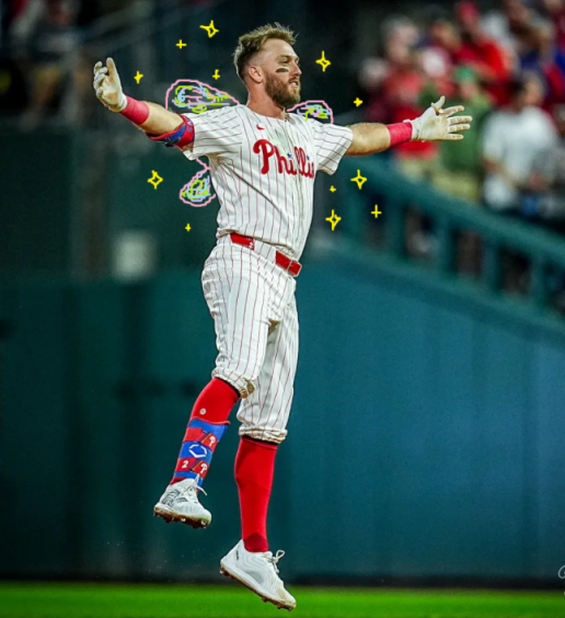 stottbohmmarsh's tweet photo. can't stop thinking about how every solo shot of kody clemens makes him look like a little fairy that is 2 inches tall https://t.co/uSh5gTsSMs