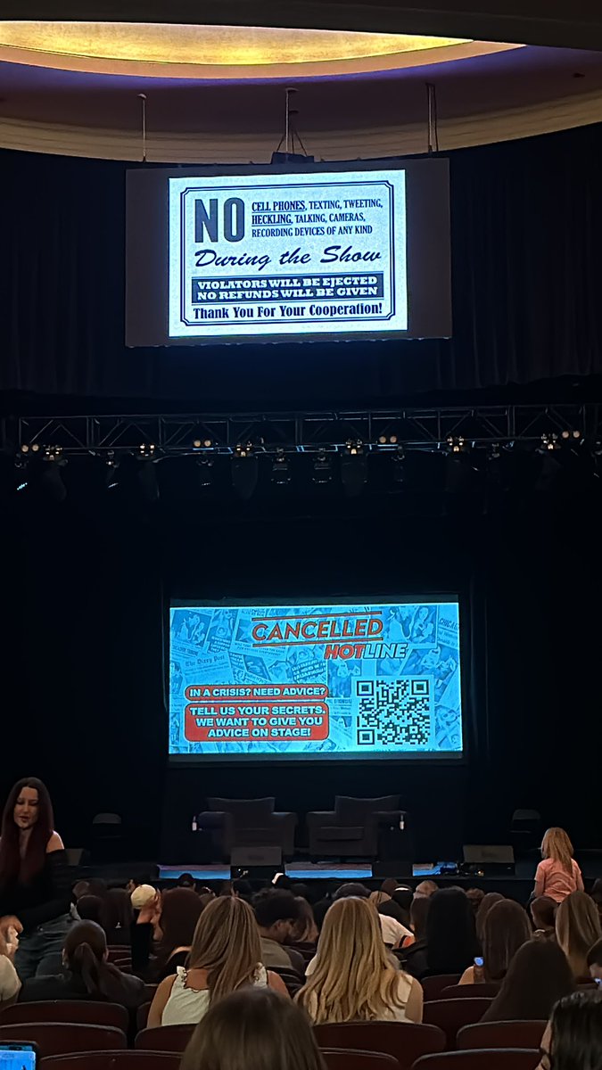 xannymongeau is in the building